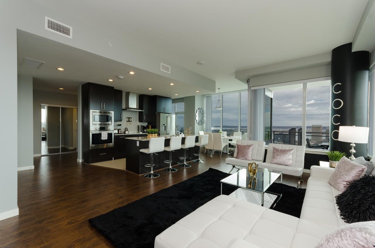 Apartment Downtown 2600sqft Chanel Penthouse *