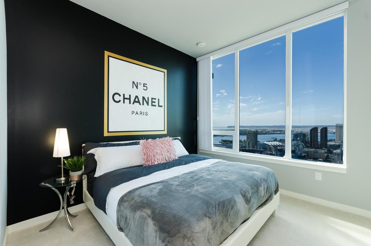 Apartment Downtown 2600sqft Chanel Penthouse *